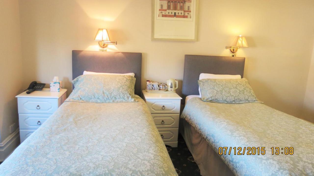 Hunters Lodge Guest House Southampton Exterior foto